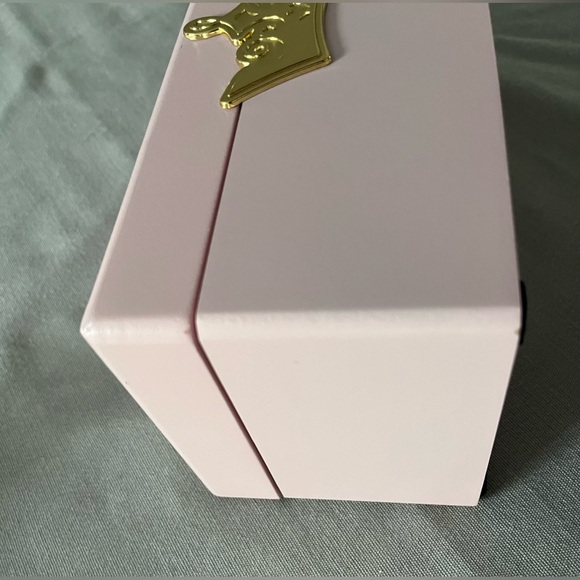 Kids Disney Princess Gold Icon Pink Lacquer Wood Jewelry Box Jewelry Organizer - Picture 11 of 15